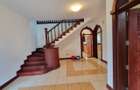 4 Bed Townhouse with En Suite at Rosslyn - 8