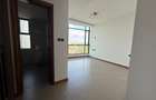 3 Bed Apartment with En Suite in Riverside - 10