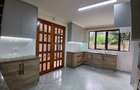 4 Bed Townhouse with En Suite at Lavington Green - 10