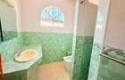 4 Bed Townhouse with En Suite in Westlands Area - 13