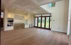 4 Bed House with Swimming Pool at B - 2