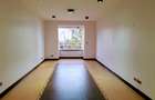3 Bed Apartment with En Suite at Riverside Drive - 5