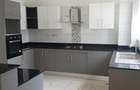 3 Bed Apartment with En Suite in Westlands Area - 9