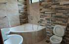 5 Bed Townhouse with En Suite at Lavington - 8