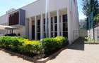 5 Bed Townhouse with En Suite at Lavington - 9