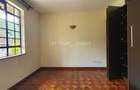 4 Bed Townhouse with En Suite in Lavington - 5