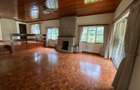 5 Bed House with En Suite in Nyari - 1