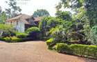 5 Bed House with En Suite at Rosslyn - 2