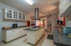 5 Bed Townhouse with En Suite at Karen - 9
