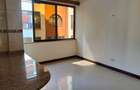 3 Bed Apartment with En Suite in State House - 3
