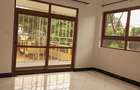 Serviced 3 Bed Apartment with En Suite at Moyne Drive - 4