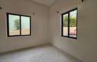 3 Bed House with En Suite in Runda - 5