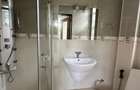 6 Bed Villa with En Suite in Nyari - 19
