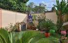 5 Bed Townhouse with En Suite in General Mathenge - 1