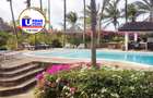 5 Bed Villa with En Suite in Watamu - 8