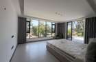 5 Bed Townhouse with En Suite in Lavington - 8