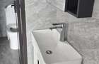 2 Bed Apartment with En Suite in Kilimani - 16