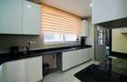 4 Bed Apartment with En Suite at 2026-510 - 20