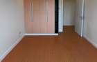 4 Bed Apartment with En Suite at Hatheru Road - 9