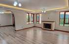 5 Bed Townhouse with En Suite in Karen - 4