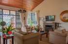4 Bed House with En Suite in Runda - 2