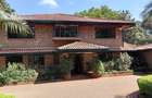 5 Bed Townhouse with En Suite in Runda - 16