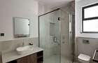 5 Bed Townhouse with En Suite in Lavington - 18