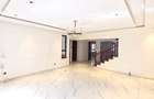 5 Bed Townhouse with En Suite at Lavington Green - 6
