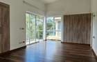 4 Bed Villa with En Suite in Lavington - 13