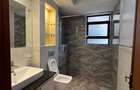 4 Bed Apartment with En Suite in Riverside - 9