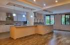 5 Bed House with En Suite in Runda - 5