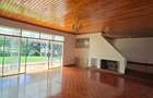 4 Bed House with En Suite at Loresho Creasent - 10