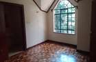 5 Bed Townhouse with En Suite in Lavington - 4