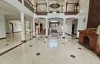 5 Bed House with En Suite in Nyari - 9