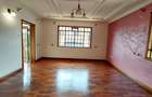 5 Bed House with En Suite in Runda - 7