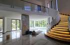 5 Bed House with En Suite in Nyari - 4