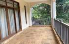 5 Bed Villa with En Suite in Spring Valley - 5