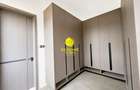 5 Bed House with En Suite in Runda - 7