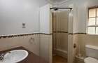 5 Bed Townhouse with En Suite in Rosslyn - 7
