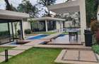 Serviced Studio Apartment with En Suite in Lavington - 2