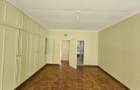 4 Bed House with En Suite in Spring Valley - 15