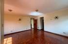 4 Bed Townhouse with En Suite in Kitisuru - 13