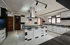5 Bed Villa with En Suite in Runda - 5