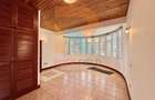 5 Bed Townhouse with En Suite in Rosslyn - 19