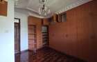 4 Bed House with En Suite in Runda - 14