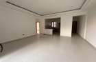 2 Bed Apartment with Gym in Brookside - 1
