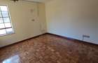 5 Bed Townhouse with En Suite at Lavington Green - 19