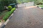 4 Bed Townhouse with En Suite at Lavington - 16