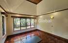 5 Bed House with En Suite in Runda - 17