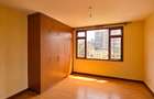 3 Bed Apartment with En Suite at Riverside Drive - 6